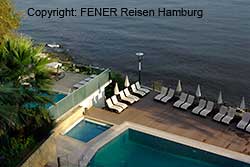 Pool des Hotel Diapolis direkt am Meer bei Akcakoca an der westlichen Schwarzmeerküste